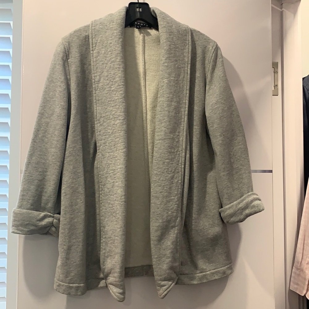 Women’s grey cardigan/jacket